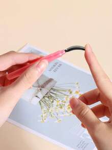 6/4/2pcs Silicone Eyelash Comb With Transparent Dust Cover, Portable Silicone Comb For Eyelashes And Eyebrows, Mascara Brush, Eyelash Auxiliary Tool, Eyelash Tool - Multicolor - View 5