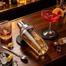 6件組不鏽鋼調酒器套組,附刻度玻璃搖酒器、壓汁棒、量酒杯、冰夾、吧勺、檸檬擠汁器,居家調製調酒與莫希托工具,家用吧台商用冷飲製作全套,適用酒吧、酒館、夜店、餐廳與居家使用 - 查看 10