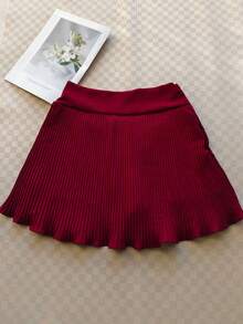 Women's Solid Color Shorts - Pleated Burgundy - View 2