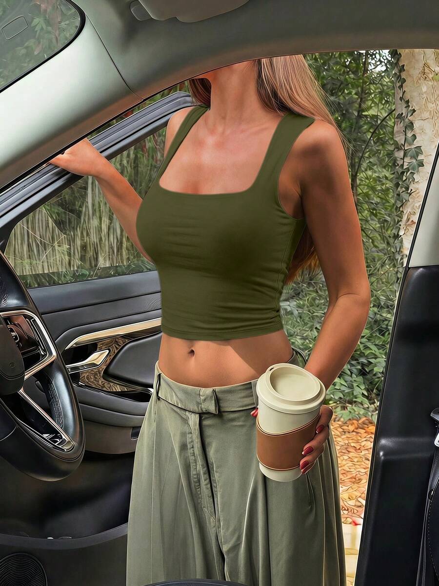 Vacation Outfits Women White Square Neck Tank Top & Sage Green Wide Leg Pants Set, Summer Casual Resort Outfit - 橄欖綠 - 查看 1