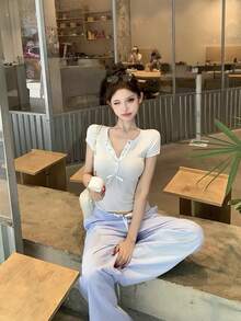 性感修身V領蝴蝶結清新短袖T恤夏季女上衣 - 藍色 - 查看 4