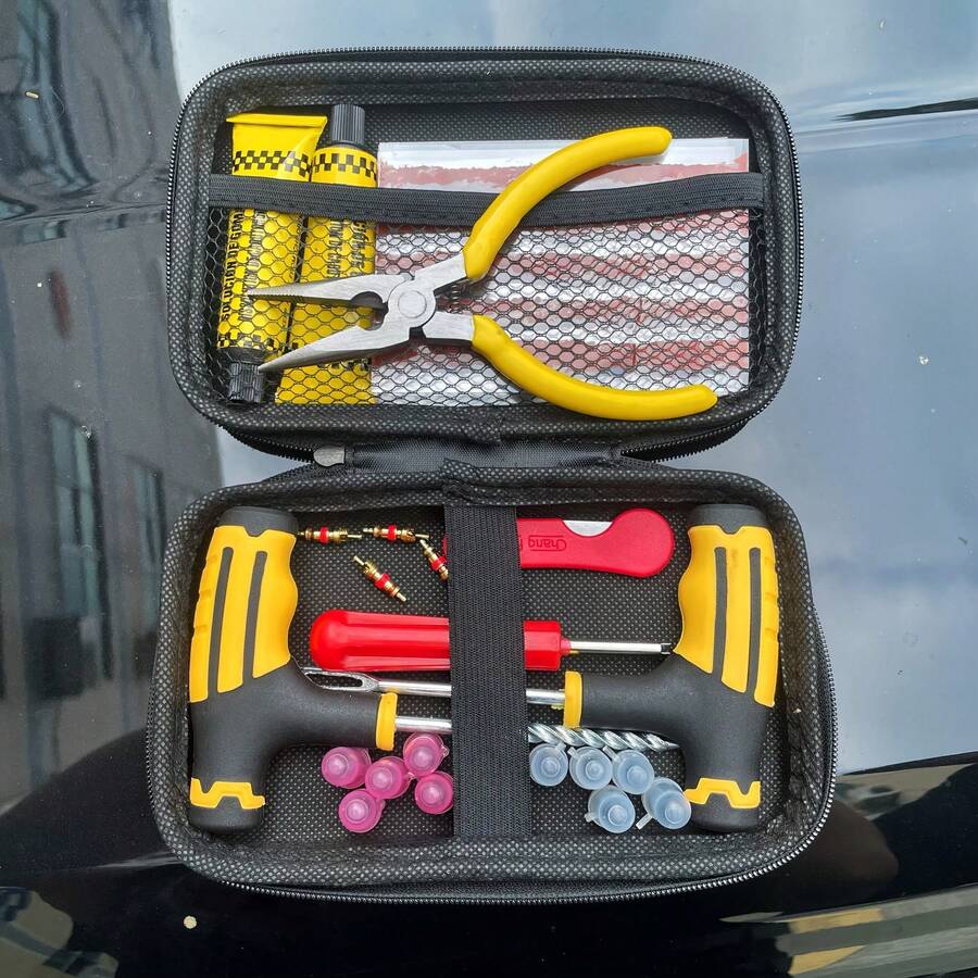實拍免拆卸輪胎修補工具，摩托車自駕緊急禮品，新手簡易真空輪胎修補套件，原車原裝，通用汽車與摩托車車載禮品