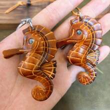 Genuine Leather Seahorse Keychain, Unisex, Handmade Cowhide Ocean Animal Bag Charm, Vintage Ocean Theme Pendant, Retro Car Key Ring Accessory, Creative Birthday Gift, Friend Anniversary Gift, Summer Beach Souvenir - Haima - View 5