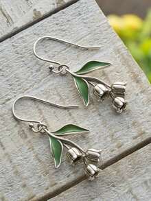 Vintage Lily Of The Valley Shaped Drop Earrings With French Ear Hooks, Decorated With Exquisite Enamel Flower Pattern, Charming Spring-Inspired Jewelry - Two-color - View 1