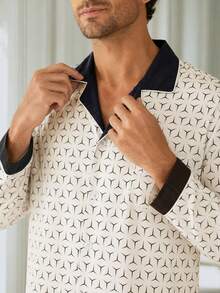 Men's Milk Silk Pajama Set, Geometric Print Lapel Long Sleeve Cardigan With Contrast Trim, 2 Pieces Loungewear - White - View 4