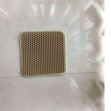 Double-Layer Honeycomb Design Cat Litter Mat, Waterproof, Anti-Slip And Urine Collection Function, Helps Collect Cat Litter, Suitable For Various Cat Litter Boxes, Anti-Sand Mat, Leak-Proof Floor Mat, Cat Supplies, Carpet, Suitable For Kittens And Puppies, Cat Accessories, Halloween, Christmas Gift - Beige - View 14