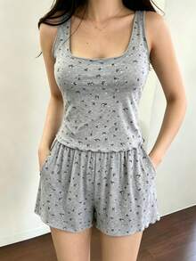 Women's Sleeveless Ditsy Floral Pajama Set With Pockets, Casual & Sweet Home Wear For Spring, Summer, Autumn - Grey - View 3
