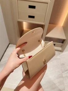 1件歐美時尚金屬裝飾迷你方盒手拿包，高端亮面金屬條紋女款手提包，優雅奢華正式禮服晚宴包，PU皮革派對包/浪漫婚禮手拿包/舞會包/雞尾酒會包，適合學校舞會，附金屬鏈條 - 杏色 - 查看 4