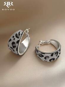 1 Pair Fashion Flocked Leopard Print Hoop Earrings Suitable For Women's Party Wear - Silver - View 2