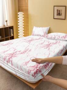 1pc Pink Marble Pattern Fitted Sheet, Mattress Protector, Mattress Cover, Fitted Sheet, Soft & Breathable, Fits All Bed Sizes - Twin, Full, Queen, King, Deep Pocket Up To 11.8 Inches, Machine Washable. Back To School Season, Dorm Essential - Pink - View 2