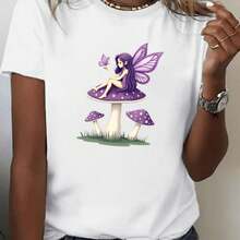 Hada púrpura sentada sobre setas mágicas rodeada de mariposas transmite paz y fantasía en esta bonita camiseta de mujer - Blanco - Ver 1