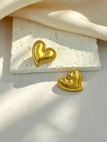 Women's Vintage Heart Stud Earrings, Gold Charm Waterproof Stainless Steel Jewelry, Suitable For Summer Vacation, Wedding Party, Daily Wear Gift - Multicolor - View 4