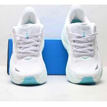 Hoka One One 新款女款春夏 Bondi 9 道路跑鞋，透氣、輕量、舒適、緩震、防滑，四季皆宜，白色玉色 - 白玉女鞋 - 查看 8