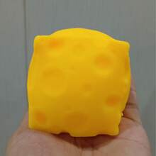1 pieza Juguete antiestrés de bola de queso cuadrada ultra fina de 5-7cm, TPR/PU de rebote lento, juguete para aliviar el estrés, regalo de cumpleaños/Halloween, regalo perfecto para adolescentes - Multicolor - Ver 12
