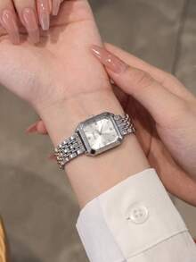 1件/組 女款時尚小條紋錶盤方形不鏽鋼錶帶復古石英手錶，適合日常佩戴，生日、女性禮物、週年紀念、年終、Cyber Monday、萬聖節及其他節日禮物，不含禮盒 - 銀色 - 查看 3