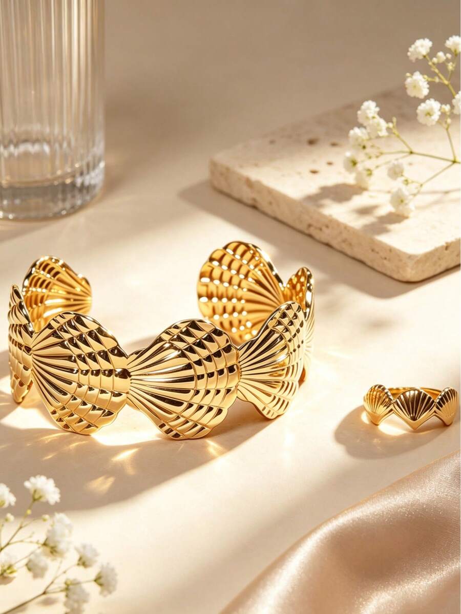 2PCS Coastal Vacation Style Shell-Shaped Open Stainless Steel Women's Jewelry Set, Suitable For Outings, Vacations, Beach Parties, Or Summer Gifts For Friends - Yellow Gold - View 1
