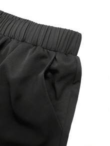 Plus Size Women Solid Color Round Neck Short Sleeve Double Layer Hem Top And Straight Leg Wide Leg Pants Casual 2-Piece Set, Loose And Black Elegant - Black - View 5