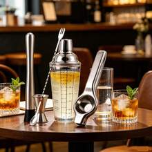 6件組不鏽鋼調酒器套組,附刻度玻璃搖酒器、壓汁棒、量酒杯、冰夾、吧勺、檸檬擠汁器,居家調製調酒與莫希托工具,家用吧台商用冷飲製作全套,適用酒吧、酒館、夜店、餐廳與居家使用 - 查看 12