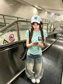 薄荷綠愛心字母印花方領短袖女款T恤，性感修身夏季小眾波點上衣，休閒度假風 - 薄荷綠 - 查看 2