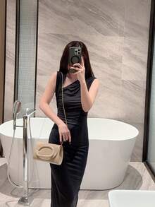 1pc European And American Fashion Metal Decor Mini Box Clutch, High-End Shiny Metal Strip Handle Women's Handbag, Elegant Luxury Evening Bag For Formal Dress, PU Leather Party Bag/Romantic Wedding Clutch/Ball Bag, Cocktail Bag, Back To School Dance Bag With Metal Chain - Apricot - View 11