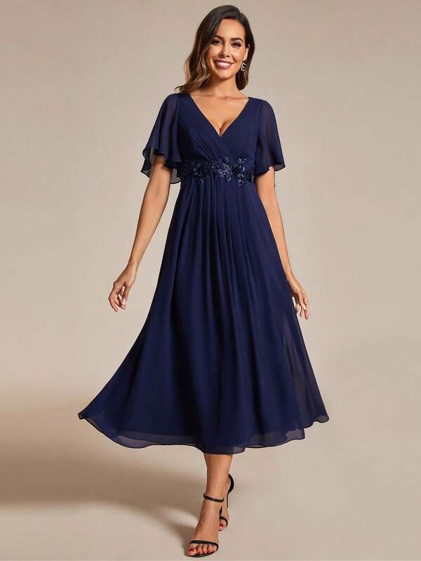 EVERPRETTY Gaun Midi Elegan Warna Biru Tua untuk Ibu Pengantin Wanita dengan Bahan Chiffon Berpotongan A-Line untuk Tamu Pernikahan (Semi Formal)