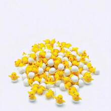 10 buc/20 buc/30 buc/50 buc/100 buc Figurine miniere cu pui din ou crăpat, puiCior galben drăguț și moale proaspăt ecluzat! Design super detaliat, puiCior galben delicat + formă de coajă de ou semi-deschisă, cu o vibrație drăguță lăptoasă, mărime mini super rafinată. Se potrivește pentru multe scenarii: peisagistică pentru ghivece cu suculente, figurine de birou, accesorii DIY cu adeziv cremă, decorare scenă pentru cutii surpriză, chiar și ca recuzită pentru scenă miniatură. - Multicolor - Vizualizare 1