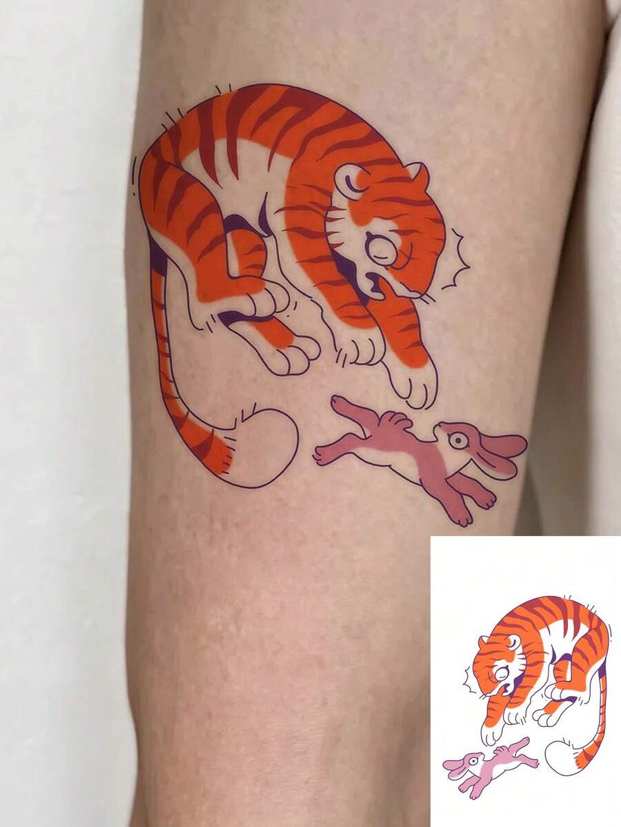1 Hoja de Pegatinas de Tatuaje Temporal de Color de Dibujos Animados para Hombres, Patrón Lindo de Tigre Naranja Persiguiendo Conejo Rosa, Pegatinas Corporales Impermeables y Resistentes al Sudor, Tatuaje Divertido de Animal Oriental para Brazo, Pierna, Hombro y Decoración de Fiesta - Multicolor - Ver 1