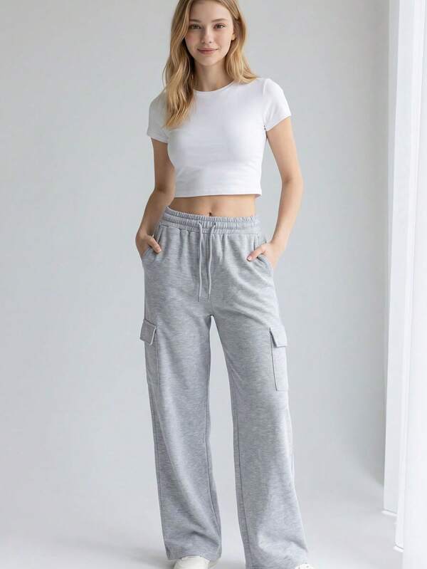 Women's Drawstring Cargo Sweatants With Pockets