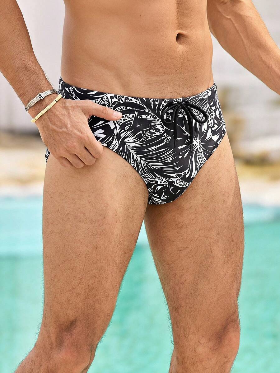 Mercer Haus Men's Outdoor Sports Latest Style Triangle Swimming Trunks, Casual Holiday Beach - Black - View 1