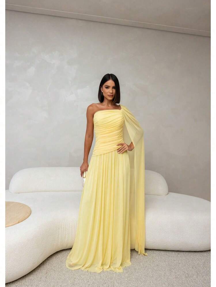 Long, One-Shoulder Party Dress In Dark Nude, Flowing Style, For Bridesmaids/Dates/Graduations/Guests. - 奶油黃 - 查看 1