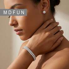 MDFUN 18K Weißgold beschichtetes Unisex Schmuckset 2-Reihiges 3mm 4-Krallen Zirkonia Tennis Armband & 6mm runde Ohrstecker - Weißgold - Übersicht 2