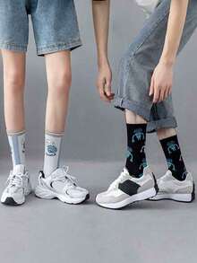 1/5 Pairs Men Robot Cartoon Print Crew Socks, Multi Color Novelty Graphic Casual Streetwear Socks - Multicolor - View 3
