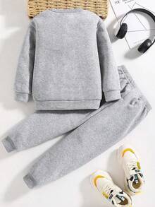 Boys' Basketball Graphic Print Warm Crew Neck Sweatshirt And Sweatpants - Grey - View 2