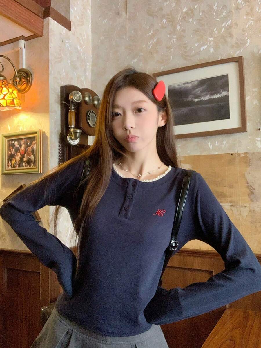 秋冬蕾絲拼接圓領鈕扣 2 合 1 長袖 T-shirt 內搭上衣 - 藏蓝色 - 查看 1