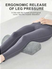 Oreiller de jambe en mousse à mémoire de forme en forme de croissant, support réglable pour les genoux, le dos, les chevilles, favorise la circulation sanguine, soulage la sciatique et les douleurs de hanche, convient aux dormeurs sur le côté, aux femmes enceintes, à la récupération post-chirurgicale, aux voyages, au canapé, aux siestes au bureau, cadeau parfait pour les mamans, les infirmières, les seniors, les athlètes, les coureurs, idéal pour Noël, l'anniversaire, la Saint-Valentin, Thanksgiving - Multicolore - Voir 3