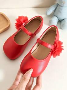 1 Pair Children's Pure Red Mary Jane Shoes, With Mesh Flower Decoration, Breathable Comfortable Soft Insole, Wear-Resistant Non-Slip Flat Shoes, Spring Summer Autumn Winter Style, Versatile Elegant Footwear, Suitable For Baptism, Family Gatherings, Children's Outdoor Play, Matching Various Dresses - Red - View 3