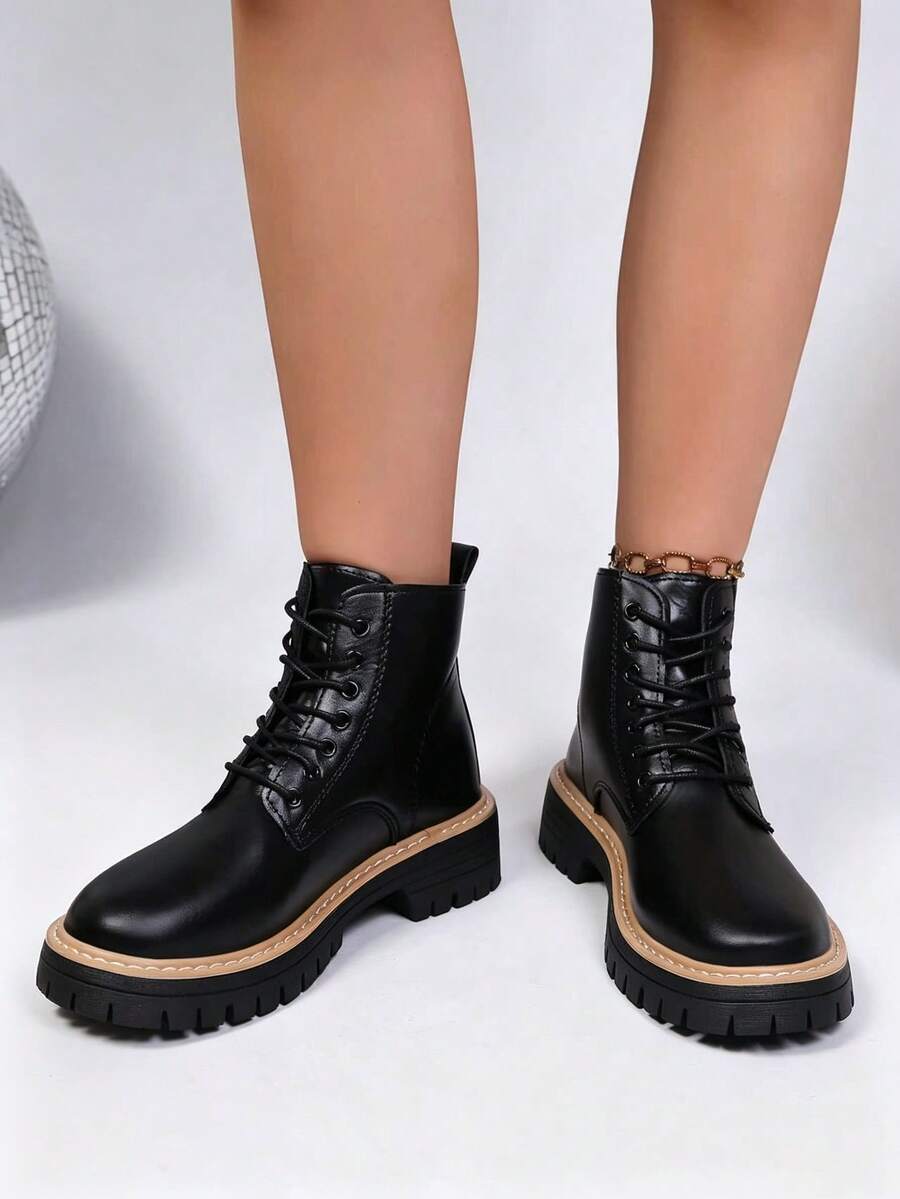 Women's Fashion Round Toe Lace-Up Black Autumn/Winter Plus Size Versatile Retro Slip-On Ankle Boots And Ankle Boots - Black - View 1