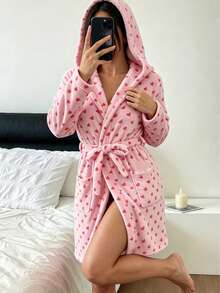 Dreamivo Girl Style Small Heart Print Flannel Short Bathrobe, Loose Fit With Pockets, Warm Home Wear Adult Morning Robe - Pink - View 6