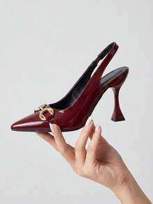 1 Paar 2026 neue Teenager High Heel Sandalen, Metall-Pferdebit-Schnalle Hardware Dekoration, glänzendes Lackleder PU Material, spitz zulaufende Zehenpartie mit elastischem dünnem Rückriemen, asymmetrischer Trompeten-Stiletto-Absatz, Vintage reifer Stil rückenfreie High Heel Sandalen für Dating, Party, Pendeln - Bordeaux - Übersicht 6