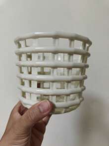 1pc Woven Pattern Desktop Storage Box Hollow Portable Resin Storage Cylinder Comb Holder Makeup Organizer Handwoven Storage Basket Storage Bin Plastic Storage Box Hollow Ventilated Dust-Free Stationery/Jewelry Organizer Box Bathroom Toiletries Storage Box Can Store Used Towels, Toothbrushes, Cosmetics, Toothpaste, Bathroom Accessories - A - View 10