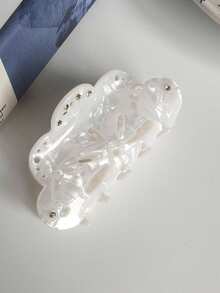 1件春夏仙氣感逼真蝴蝶髮夾，美學花卉印花森林系列3D彩色蝴蝶抓夾，適用後腦勺、盤髮、半紮髮、肩長髮，女性小眾旅行與外出髮飾 - 多色 - 查看 12