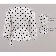 Cette chemise portefeuille à pois pour femmes présente un col en V, ce qui en fait un choix parfait pour créer un look élégant d'automne. Blanc - Blanc - Voir 6
