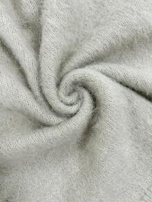 Atasan Wanita Rajut Lembut Berbulu Halus, Leher Bulat, Lengan Pendek, Potongan Reguler - Grey - View 7