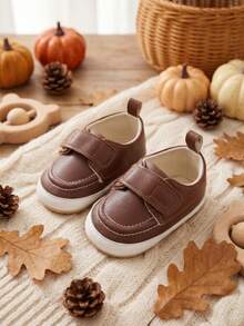 1 Pair Boys Solid Color PU Hook And Loop Flat Non-Slip 0-1 Years Old Infant Pre-Walker Shoes Simple Versatile Casual Sports Skate Shoes Suitable For Spring And Autumn - Brown - View 1