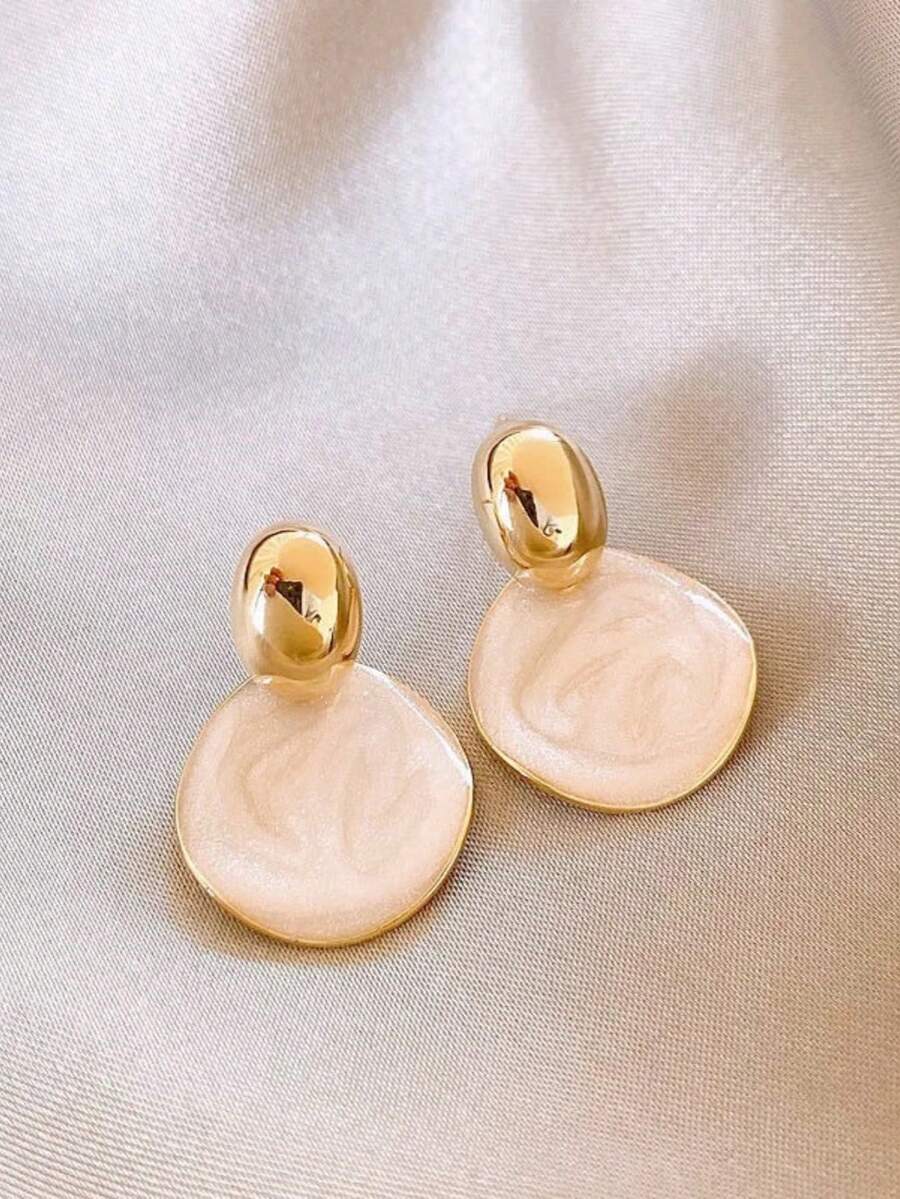 1 Pair French Luxury Gentle Exquisite Fashion Versatile Gradient Geometric Earrings Studs Jewelry Suitable For Women Daily Holiday Commute Wear - Multicolor - View 1