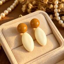 COINBUFF Maillard Vintage Colorblock Resin Long Earrings, Round Olive Water Drop Dangle Stud Earrings, Versatile Commuter Earrings For Women - As Shown - View 1