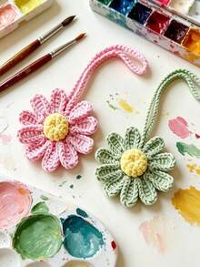 Handmade Crochet Daisy Pendant, Multiple Colors Available, Keychain And Bag Charm, Car Rearview Mirror Decoration - Multicolor - View 4