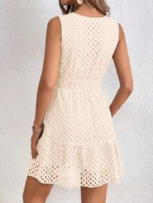 PRETTYGARDEN Women's Summer Dress Sleeveless V Neck Eyelet Cutout Swinging A-Line Flowy City Walks Wedding Guest Graduation Beach Vacation Sun Dress - 米色 - 查看 2