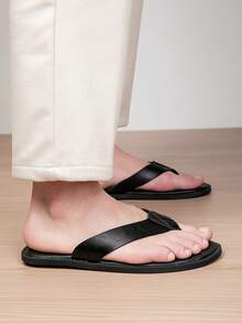 Men's Casual Beach Flip Flops, Summer Wear-Resistant Thong Sandals - All Black - View 9