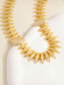 European And American Fashion Elegant Vintage Crescent Moon Bullet-Shaped Geometric Necklace, Suitable For Party And Banquet Wear, Gift For Friends - Gold - View 4
